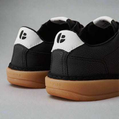 Walden Black / Gum